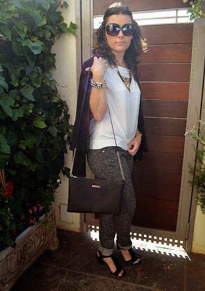 lunares, topos, polka dots, blanco, negro, flecos, white, black, fringe