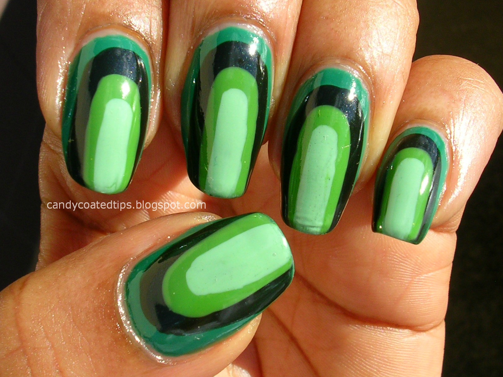 CANDY COATED TIPS: My CRAZY green layered manicure!