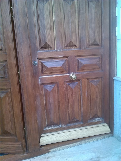 BARNIZADOS LACADOS RESTAURACIÓN: Restauración de puertas