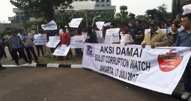  Wow...!!! SCW Sebut Dugaan Korupsi di Sulut Capai Triliun