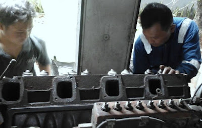 melayani mekanik genset panggilan