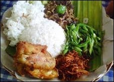 Nasi Balap Pucung - Makanan Khas Lombok, Wisata Kuliner di Lombok