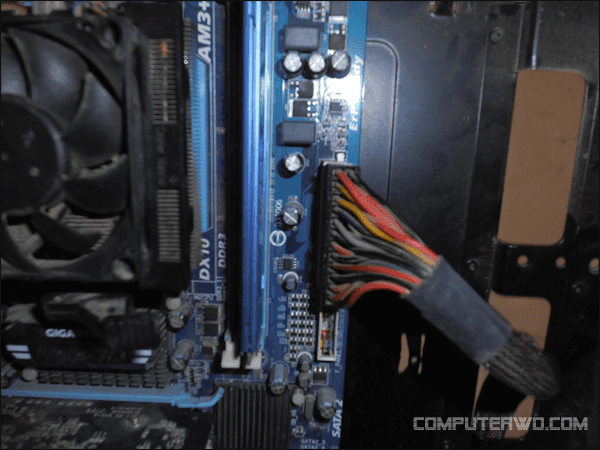 كيفية تجميع وتركيب كيسة كمبيوتر في خمس خطوات فقط Motherboard-cable