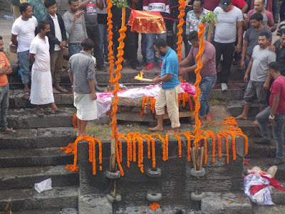 Pashupatinath cremaciones