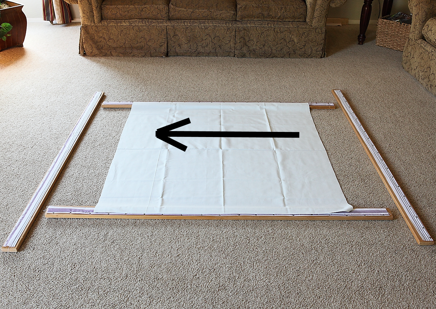 Sweet Petal Stitchery Attaching the Quilt to the Frame