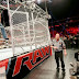 Reporte Raw 13-05-2013: HHH y Lesnar se confrontan en una Steel Cage; se afinan las últimas luchas para Extreme Rules; Hell No y Cena vencen a The Shield; Fandango ataca a Chris Jericho