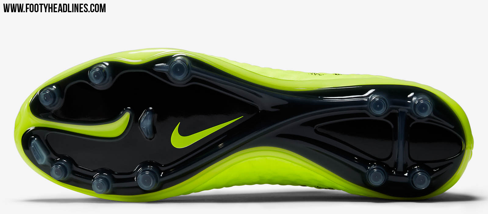 volt nike hypervenom 2015 boots
