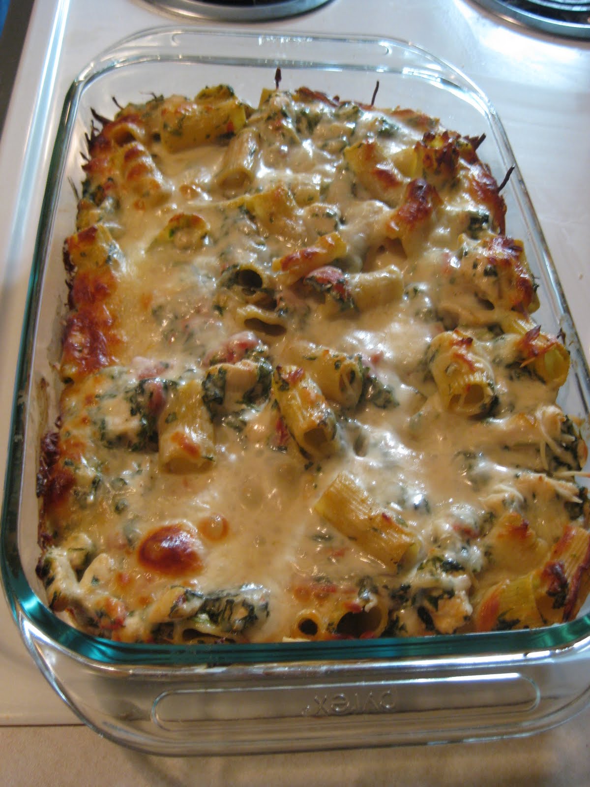 Chicken & Spinach Pasta Bake ~ Delicious Food Recipes