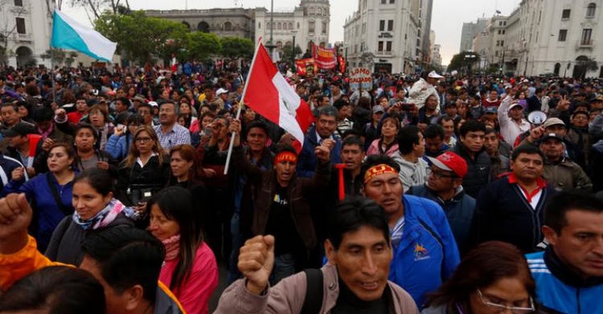 MINEDU llega a acuerdo con Piura y avanza diálogo con demás regiones - www.minedu.gob.pe MINEDU llega a acuerdo con Piura y avanza diálogo con demás regiones - www.minedu.gob.pe