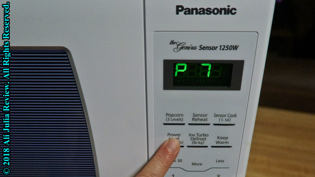 Ali Julia Product Reviews Product review Panasonic NNSN936W