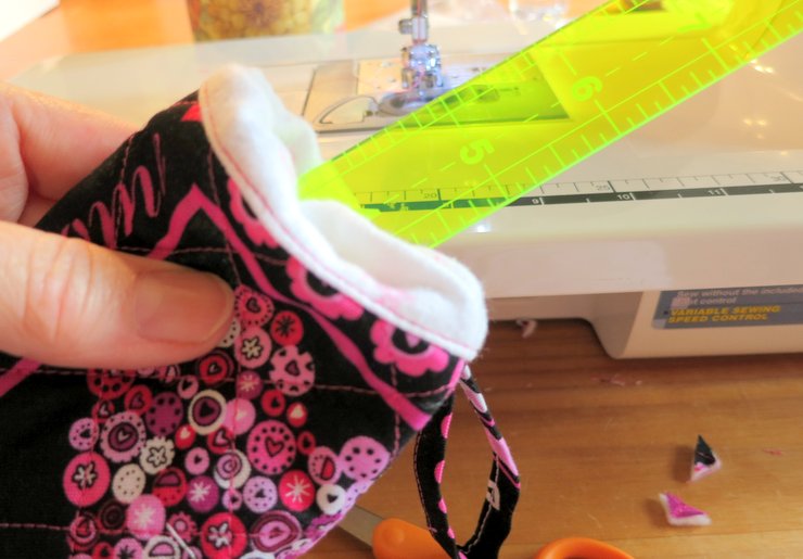 Easy Eye Glass {or Rotary Cutter} Case Tutorial The Cottage Mama