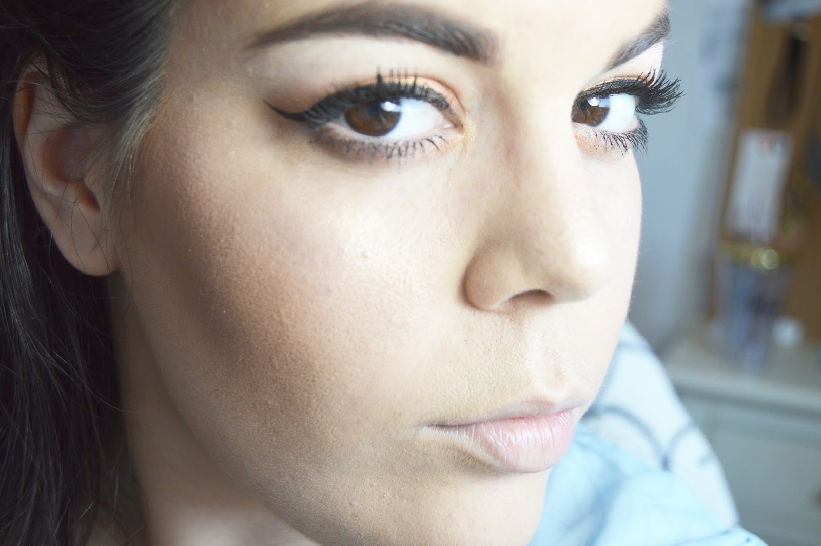 Pretty Little Lawyer Where the light is Makeup look