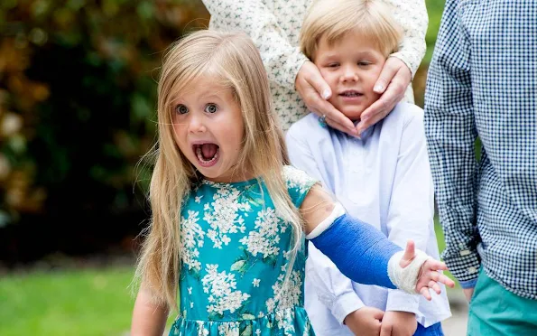 Prince Frederik, Princess Mary, Prince Christian, Princess Isabella, Prince Vincent, Princess Josephine at horse parade