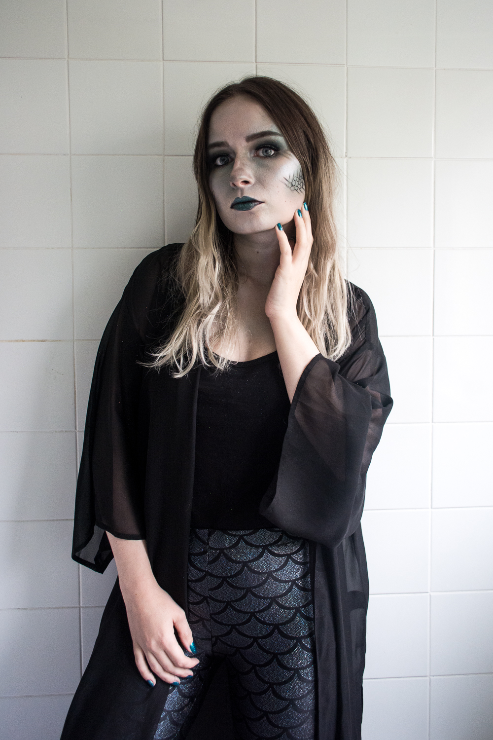 Ghost Evil Mermaid Makeup Halloween Tutorial | Video - Tessa Holly