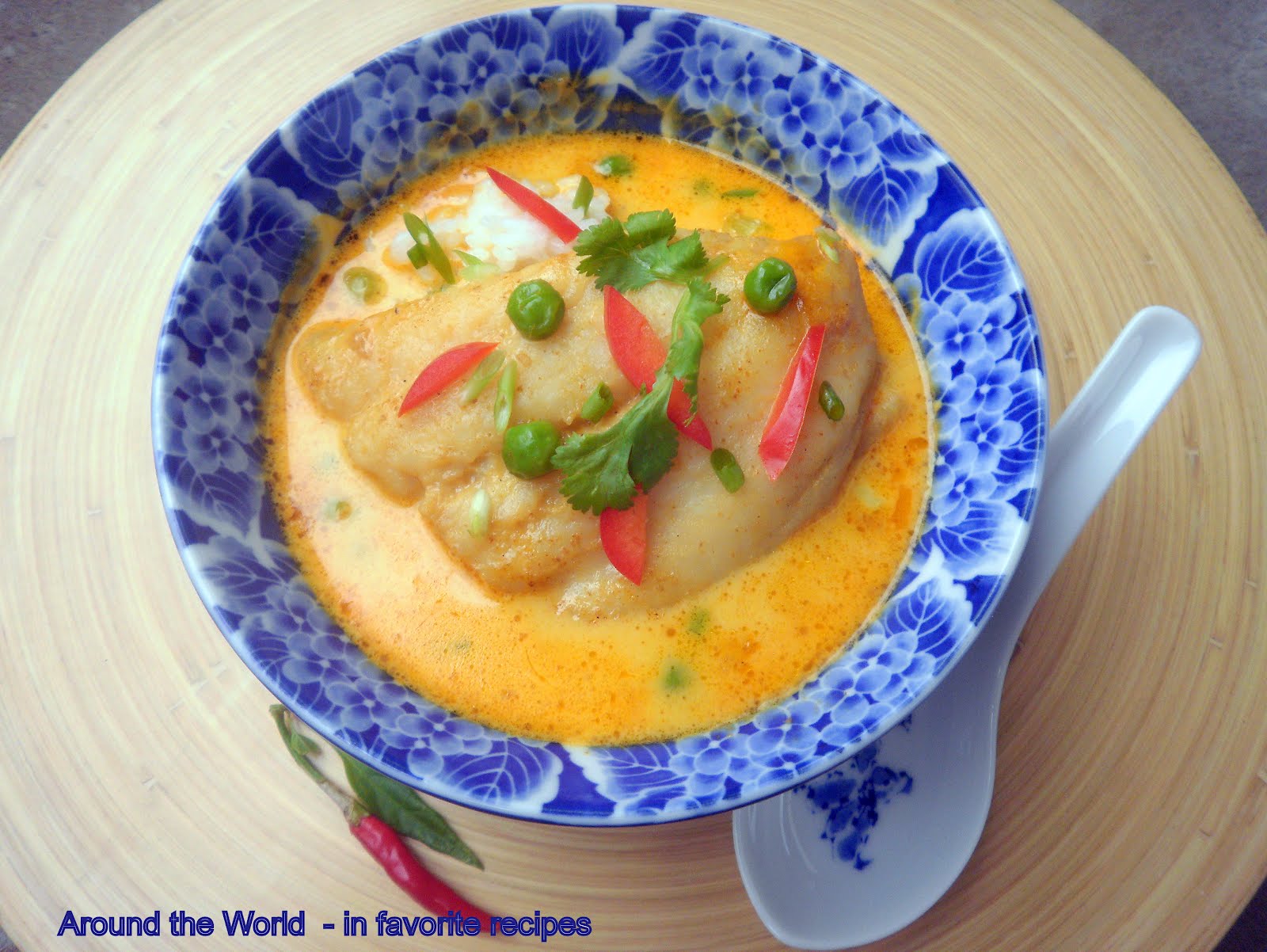 Around the World - in favorite recipes: Thai Yellow Fish Curry