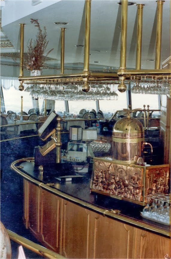 Fort Garry Revolving Restaurant Menu Fort Garry Revolving Restaurant Menu