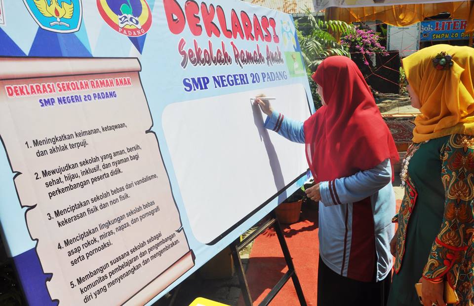 Smpn 20 Padang Launching Sekolah Ramah Anak