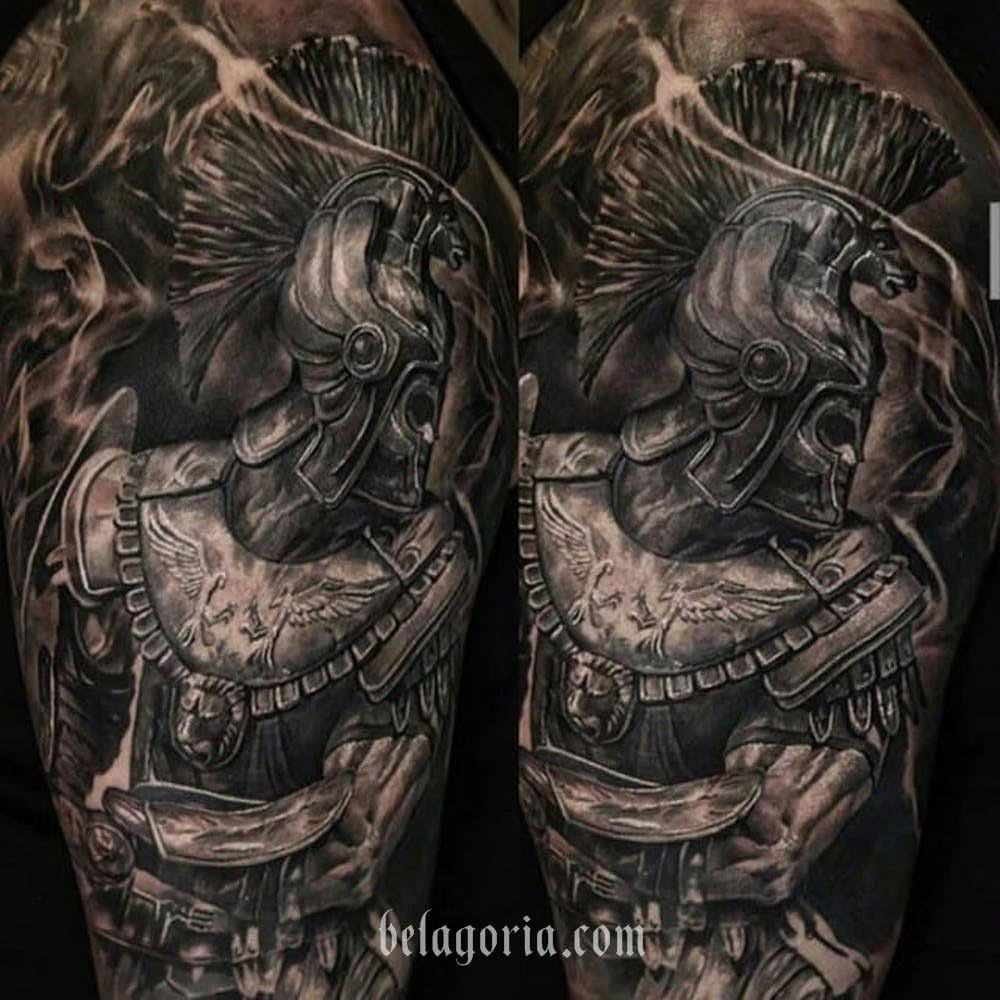 tatuaje de gladiador en estilo realista