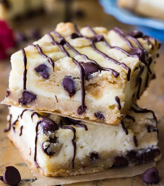 CHOCOLATE CHIP COOKIE CHEESECAKE BARS Enjoyed Life