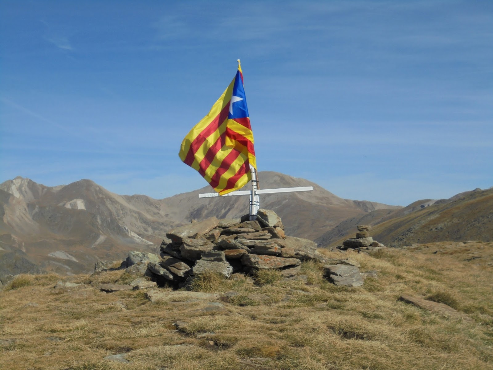 MUNTANYA Tregurà de Dalt. Coll de la Gralla, 1952m , puig de