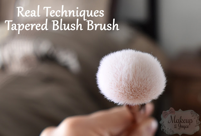 Real Techniques Bold Metals Tapered Blush Brush Review