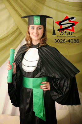 Beca e canudo para formatura,beca para colação de grau,beca para colação em gabinete,beca para formatura,canudo para formatura,fotos de formatura,maiores informações no fone: 47-30234087 47-30264086 47-99968405 whats 