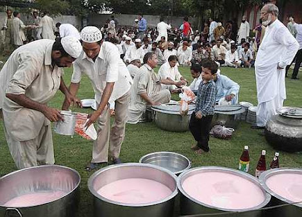 the first day of the Muslim Holy Fasting month of Ramadan in Lahore