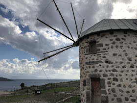 Travel Blogger Indonesia Jalan2liburan Bodrum Pesona Pinggir Laut Turki Favorit Wisatawan