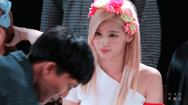 트와이스 메두사나 .gif | 인스티즈