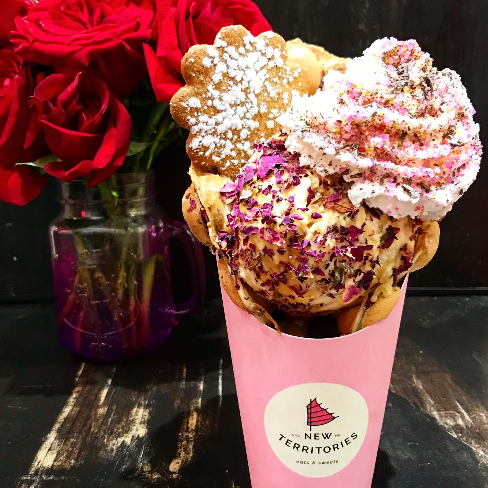 [NYC Nolita] New Territories NY Bubble waffle and ice cream