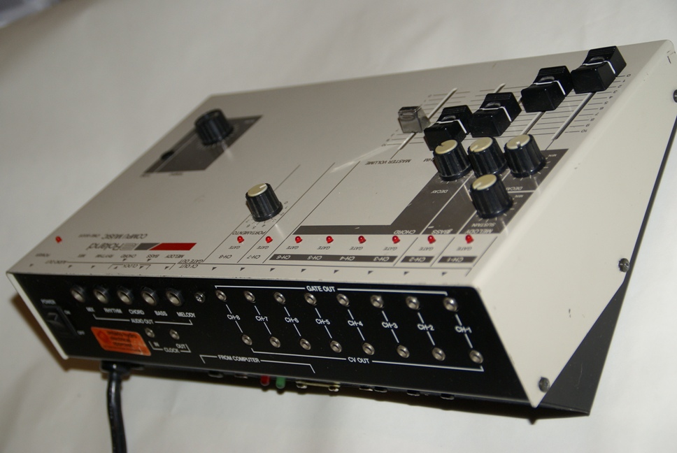 MATRIXSYNTH Roland CMU800R with MIDI Option Installed