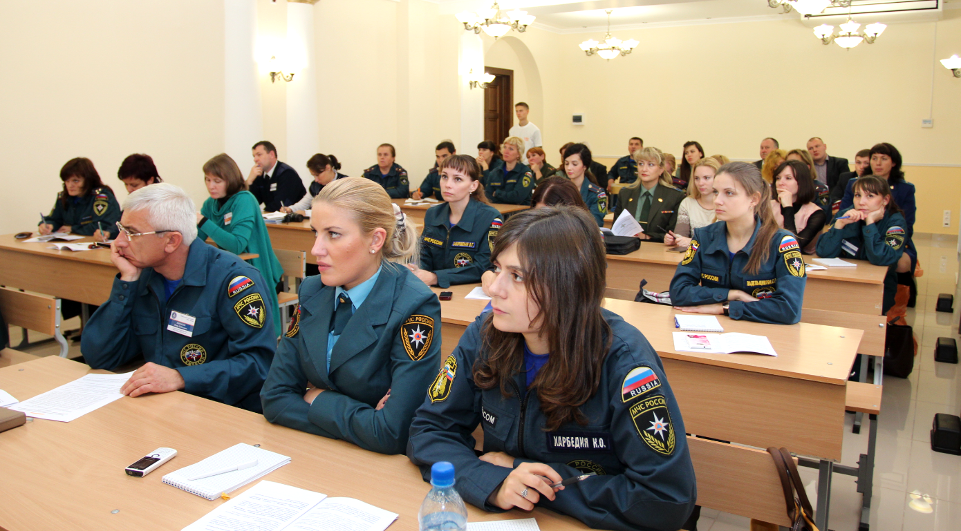 лучший психолог мчс россии. суворова анна павловна мчс. психолог мчс. связист мчс. психолог мчс москва.