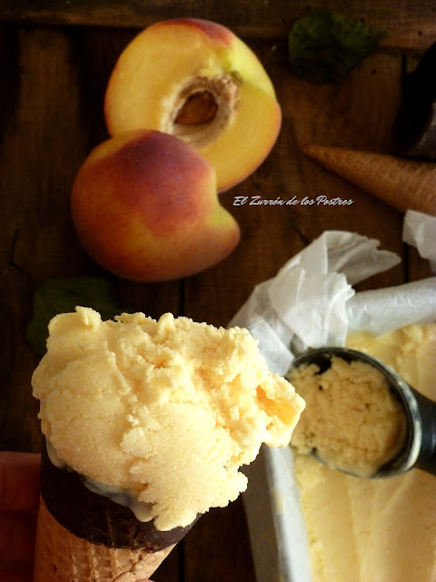 Helado De Melocotón Y Queso
