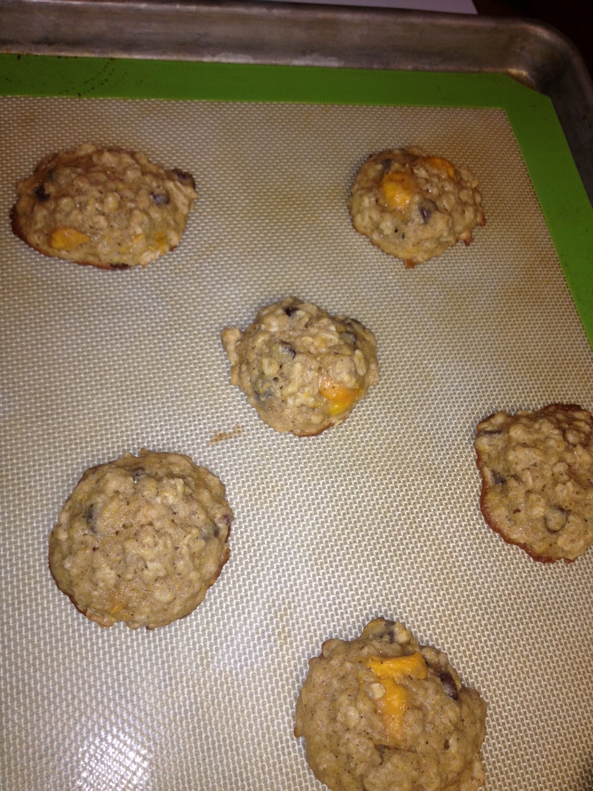 To A Mans Heart & A Womans Thighs Mango Spiced Oatmeal Cookies