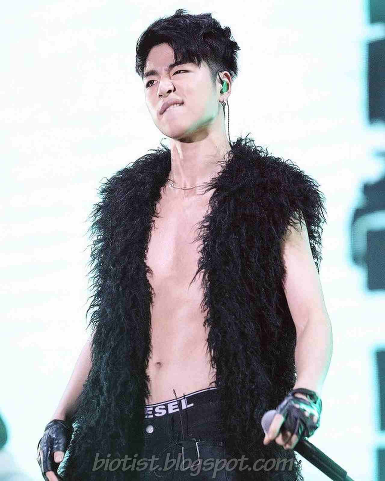 Junhoe (iKON June) Profile, Photos, Fact, Bio and More - Biotist