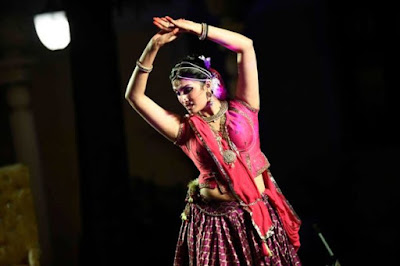 Shinjini-performing