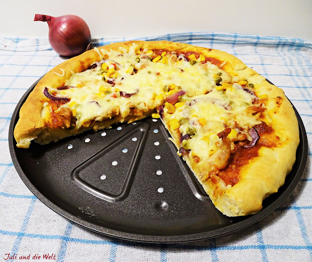 Fast Food Friday Pizza