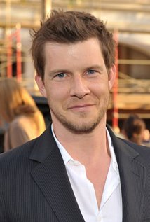 Eric Mabius