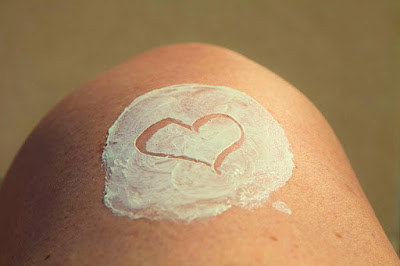 Hal Penting yang Harus Diperhatikan Ketika Menggunakan Body Lotion Hal Penting yang Harus Diperhatikan Ketika Menggunakan Body Lotion