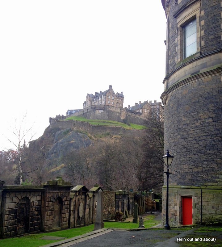 {Erin Out and About}: Hiking Up the Mile: Edinburgh Castle