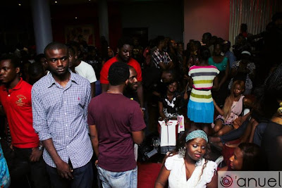 olorisupergal blog guests at one mic naija