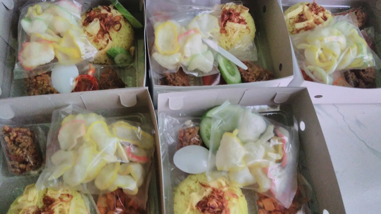 Nasi Kotak Box Murah CILEUNGSI DAN CIBUBUR 089619535382 Jasa Catering