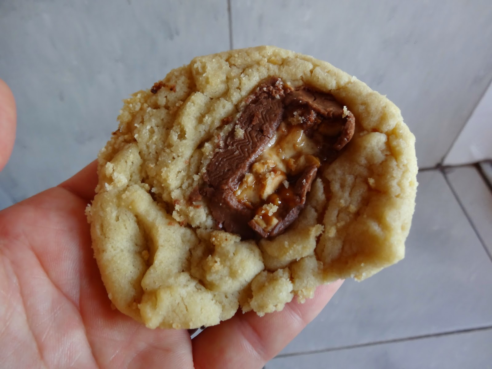 Chocolate Chip Cookies Without the Chocolate Chips