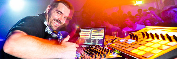 Speedy J - Pulse Radio Podcast 072 - 16-04-2012