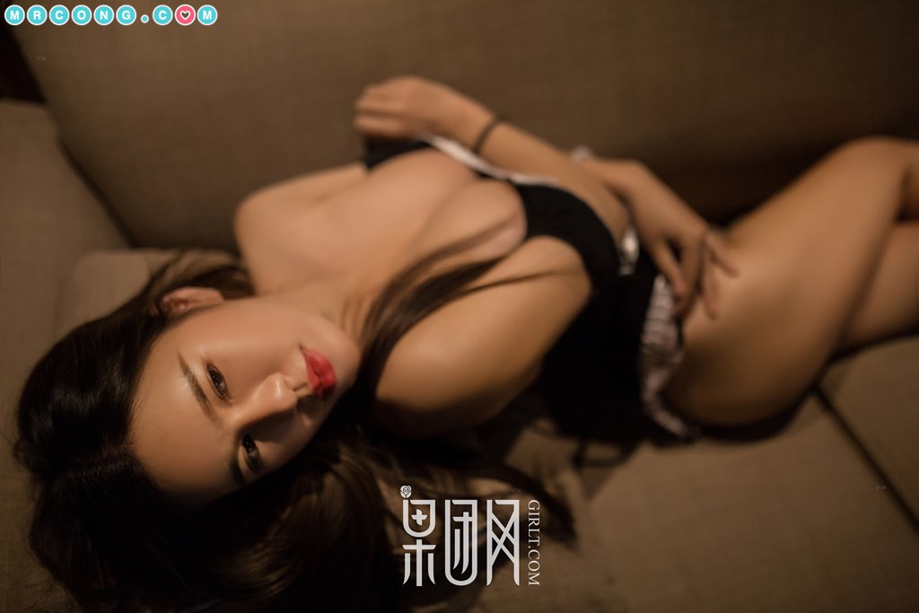 GIRLT No.112: Model Wang Zi Lin (王紫琳) (44 photos)