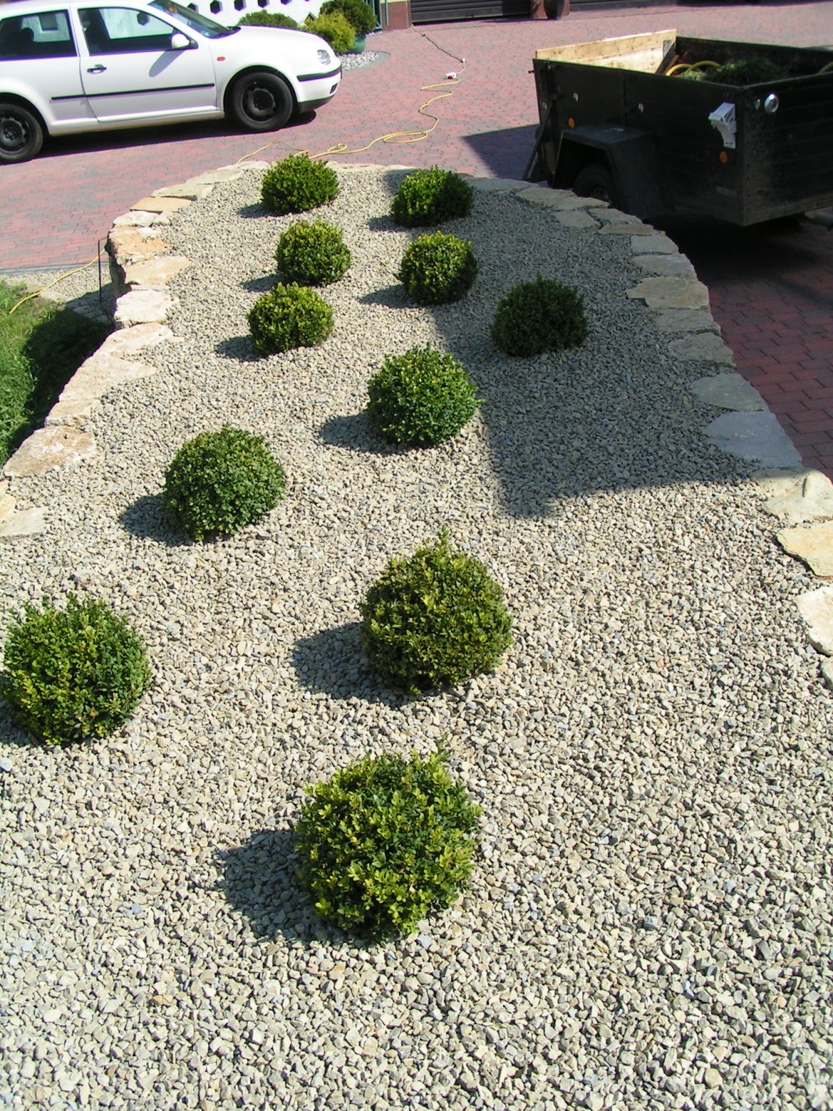 Gärtnertagebuch: Garten 1324: Vorgartengestaltung Stilfindung