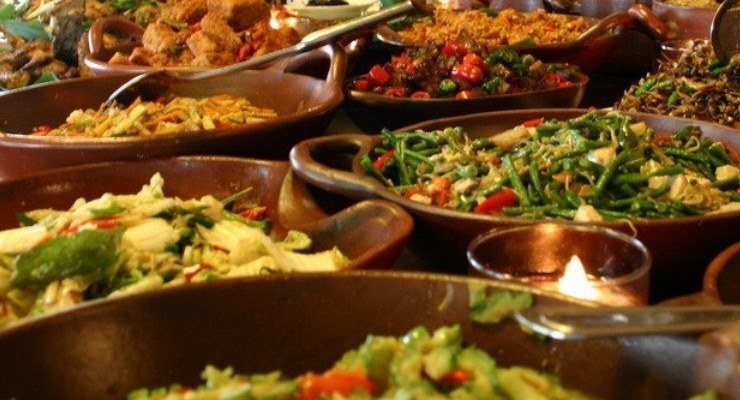 3 Tempat Kuliner di Bandung yang Murah dan Wajib Dikunjungi ~ J-Allail