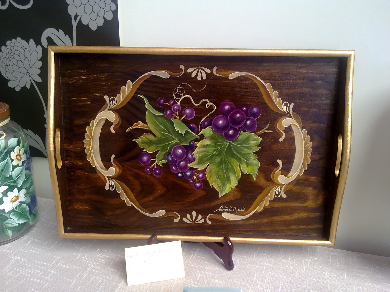 ADOLFINA MESA: BANDEJAS DE MADERA DECORADAS Y PINTADAS A MANO