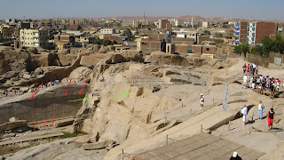 000-aswan-obelisk.jpg