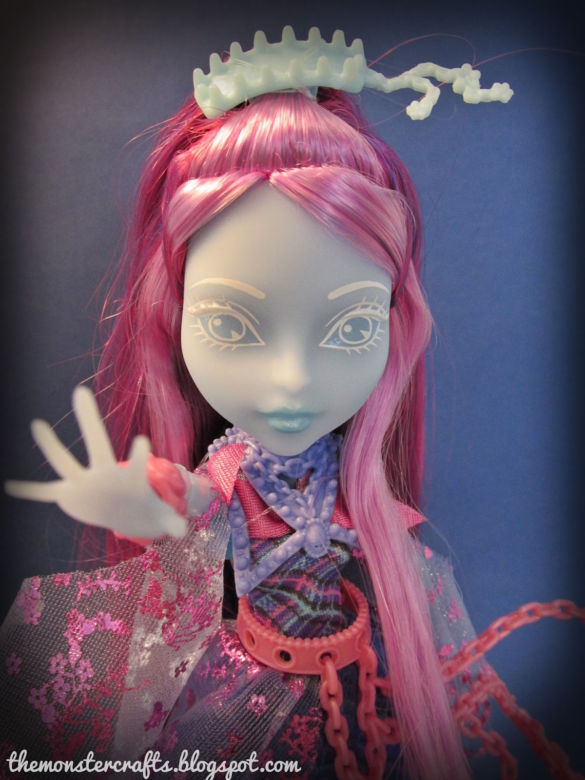 Doll unboxing and review Kiyomi Haunterly